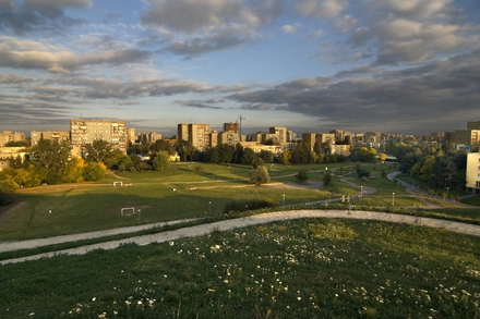 hdr200809010C.jpg